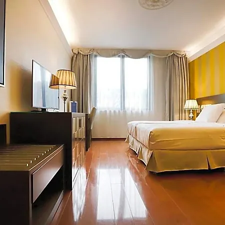 Hotel Chasse Boutique 4*