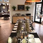 Chasse Hotel