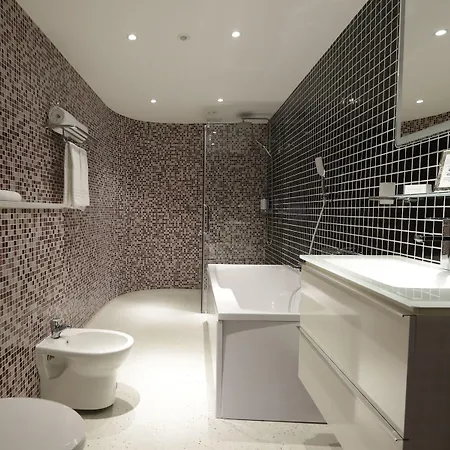 Chasse Boutique מלון 4*