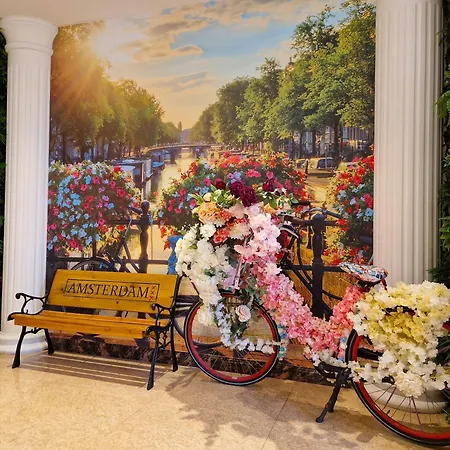 Chasse Boutique Hotel 4*