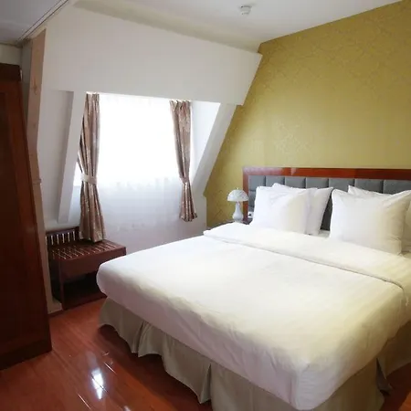 Chasse Boutique Hotel 4*